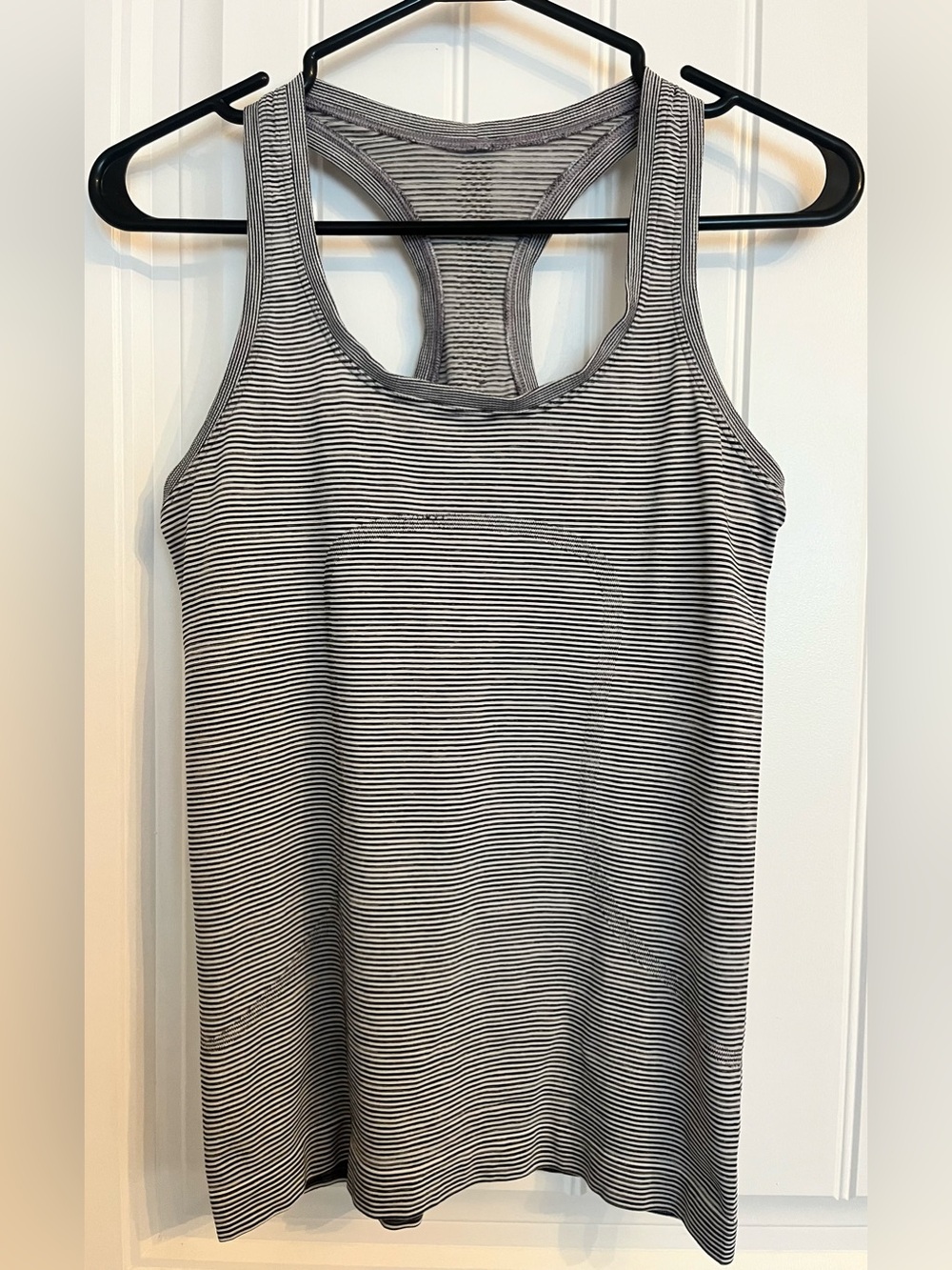 Lululemon Swiftly Tech Racerback Tank - Size 6 - Picture 2 of 4
